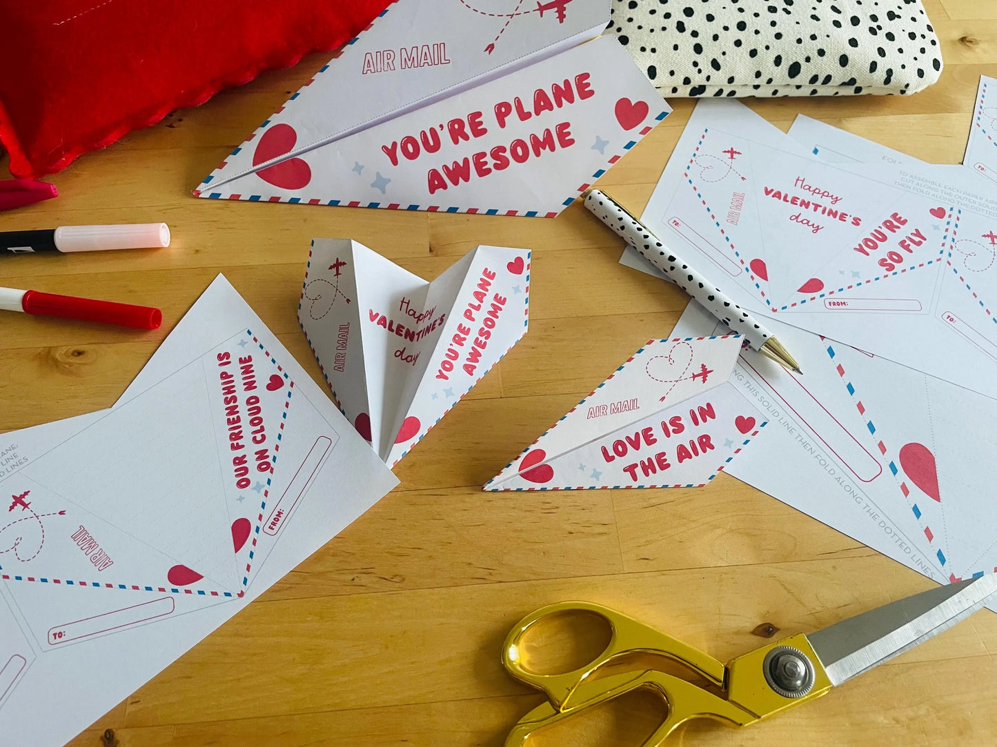 Paper Airplane Valentine Printable Card (4 designs in 2 sizes)